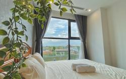 The Beverly Supper king view Vinwonder VIP Luxury