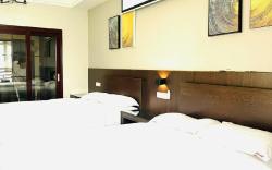 ChongQing Justom Family Apartment Hotel（Jiao Chang Kou Branch)