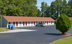 Courtland Inn By Townhouse Franklin VA US 58