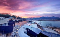 The Bgyeong Private Poolvilla