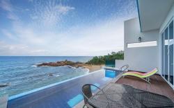 Yeongdeok Belmar Pool Villa