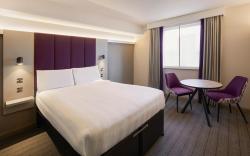 Premier Inn Bristol Parkway - M32