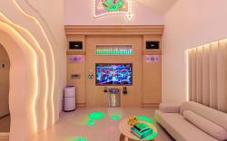 Karencia Party Pool Villa