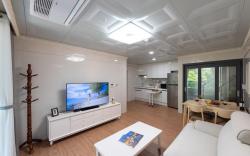 Nojeokbong Resort Pension