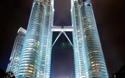 SOHO Suites KLCC by Emily in Town