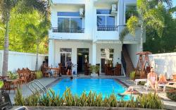 Seaside Luxury Apartments 