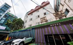 Jongno Daehakro Swiss