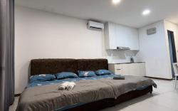 Home2Home Stay (C) - The Podium, Kuching