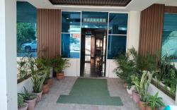 HOTEL SPRINGWOOD SUITES