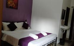 3 Olives Mandrem Goa