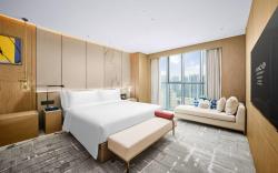 voco Chengdu Jiuyanqiao by IHG