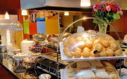Hampton Inn & Suites by Hilton Vancouver-Downtown