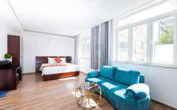 Phu Gia Hotel 99 Đường D1 KDC Him Lam