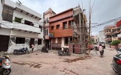 Mahadev P Guest House