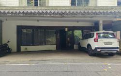 HOTEL BLUE POPPY BY ORANGE PETAL