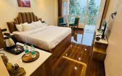 Jasmine Mountain View Retreat -Mall Road Dalhousie