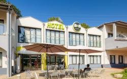 B&B HOTEL Villeneuve Loubet Village