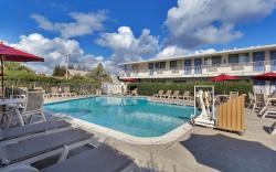 Motel 6 Santa Rosa - South