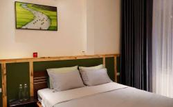 Lunar House Homestay