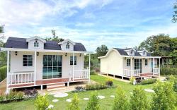 Vizz villa garden