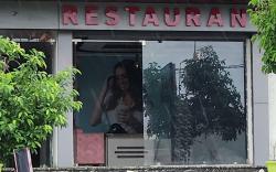 Hotel Panther Iscon Road Patrakar Colony