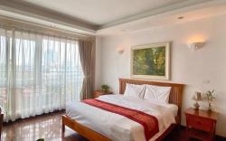 HTC Home Kham Thien