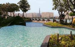 The Sun Avenue Riverside Apartments in District 2