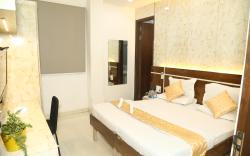 Flourish Stay Saket near Max Hospital