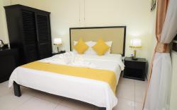 Milan Hotel & Restaurant