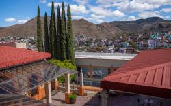 Hotel Paseo de la Presa