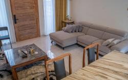 2 BR Villa Manyar with Private Pool In Yogyakarta