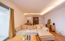 Tyms Elegant 3 Bedroom 2 Bath Close to Metro 