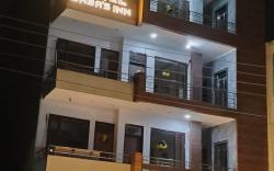 Hotel Baba's Inn - Gurugram
