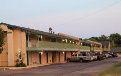 The Hastings Inn Parsons