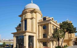The Central Point Hotel Baku