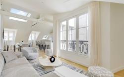 Apt a/c 3BR/6P - Saint-Lazare/Les Champs Elysée