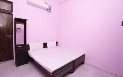 OYO 41214 Om Shiv Palace