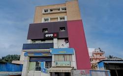 Hotel O Sri Sai sevalal comfort's