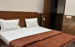 The Roop Mahal, hotel,