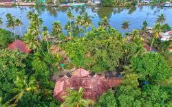 Cotelac Heritage Lake Resort Alleppey by VOYE HOMES