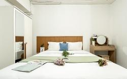 Simple Studio Room at Kebagusan City By Travelio