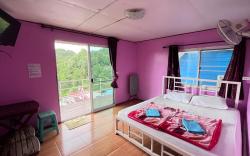 กลิ่นไอหมอก คันทรี่วิว ปิล็อก