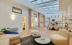 Superb Apartment - 2BDR/6P - Exhibition Center