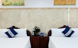 Victory Hotel 153-155