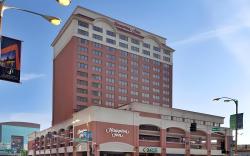 Hampton Inn St. Louis-Downtown (At the Gateway Arch)