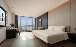 Atour Hotel Quzhou Jiangshan Chengnan Oriental Plaza