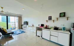 Trefoil Setia Alam by DeUrban TFA0813A