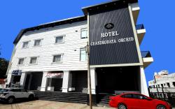 Hotel Chandrodaya Orchid - Near Banke Bihari Temple and Near Prem Mandir