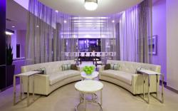 The Hollis Halifax - a DoubleTree Suites by Hilton