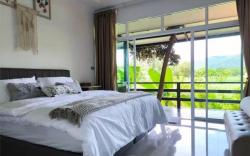 The moonlight at Chan homestay 